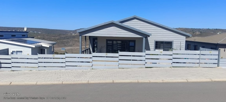 3 Bedroom Property for Sale in Seemeeu Park Western Cape